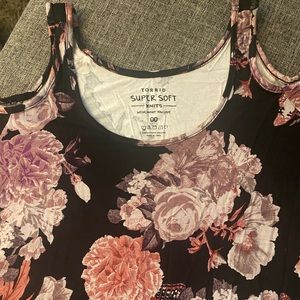 Torrid cold shoulder super soft top